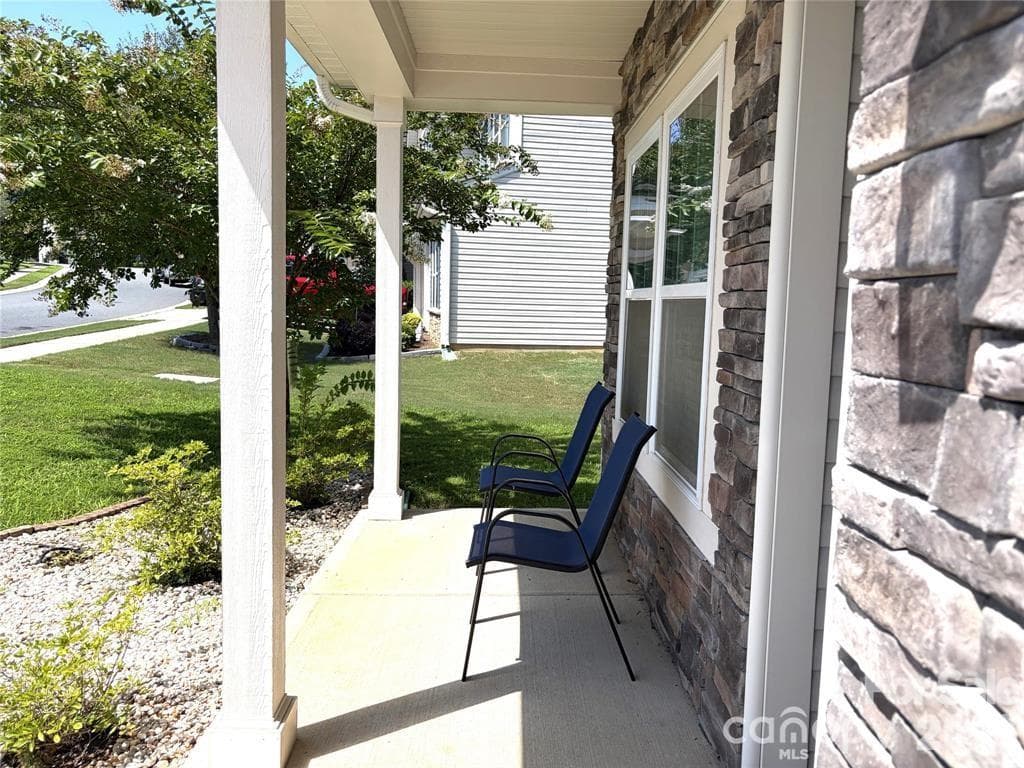 Single Family Residence at 2628 Courtland Drive, Clover, photo 22 of 25