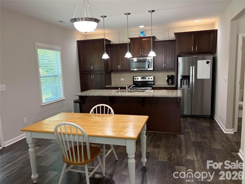 Single Family Residence at 2628 Courtland Drive, Clover, photo 12 of 25