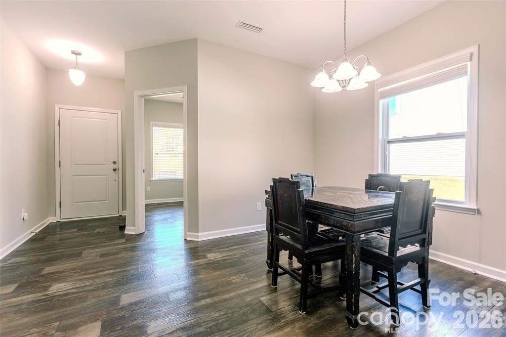 Single Family Residence at 2628 Courtland Drive, Clover, photo 13 of 25
