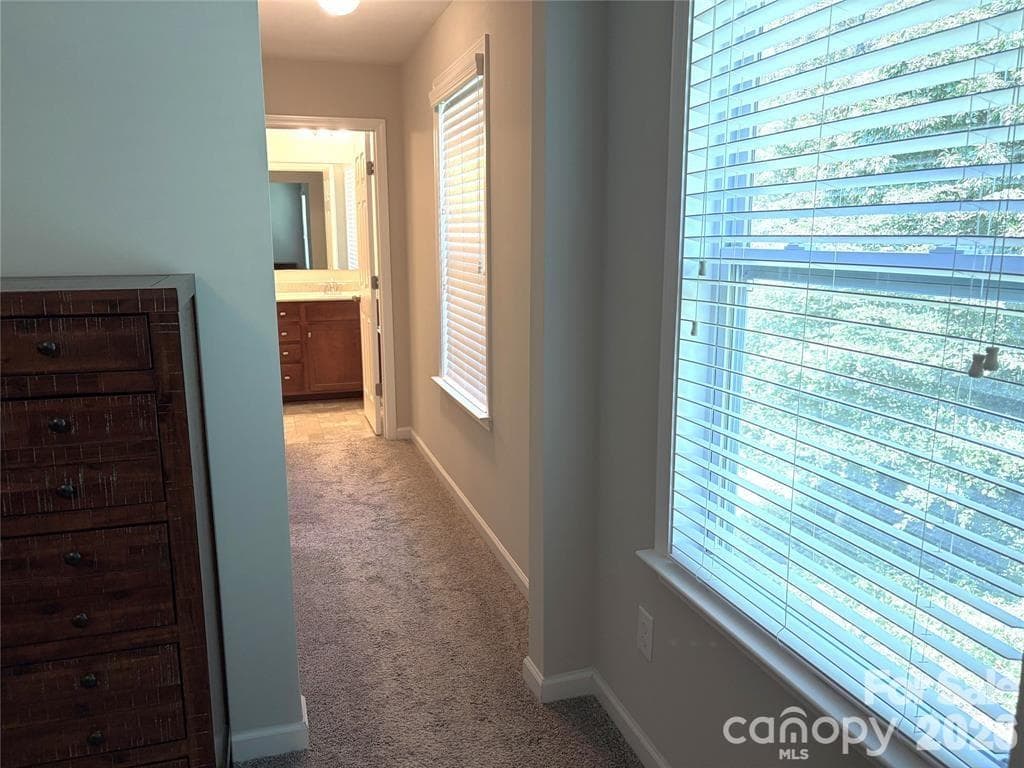 Single Family Residence at 2628 Courtland Drive, Clover, photo 18 of 25