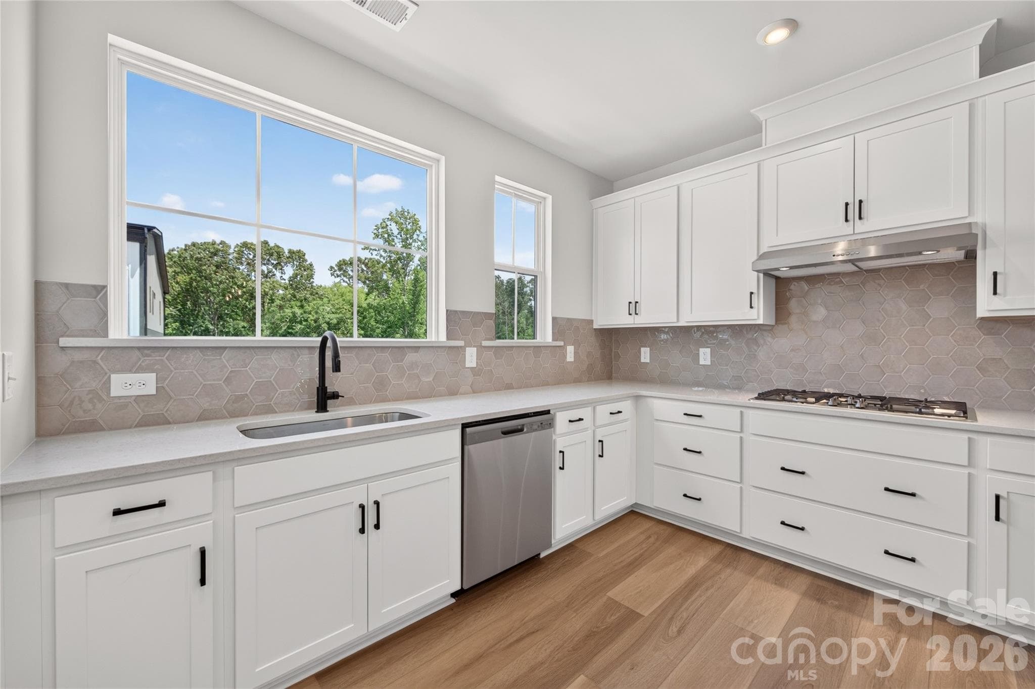 Golden Gate Quartz Countertops - 403 Old Town Village Road, Waxhaw