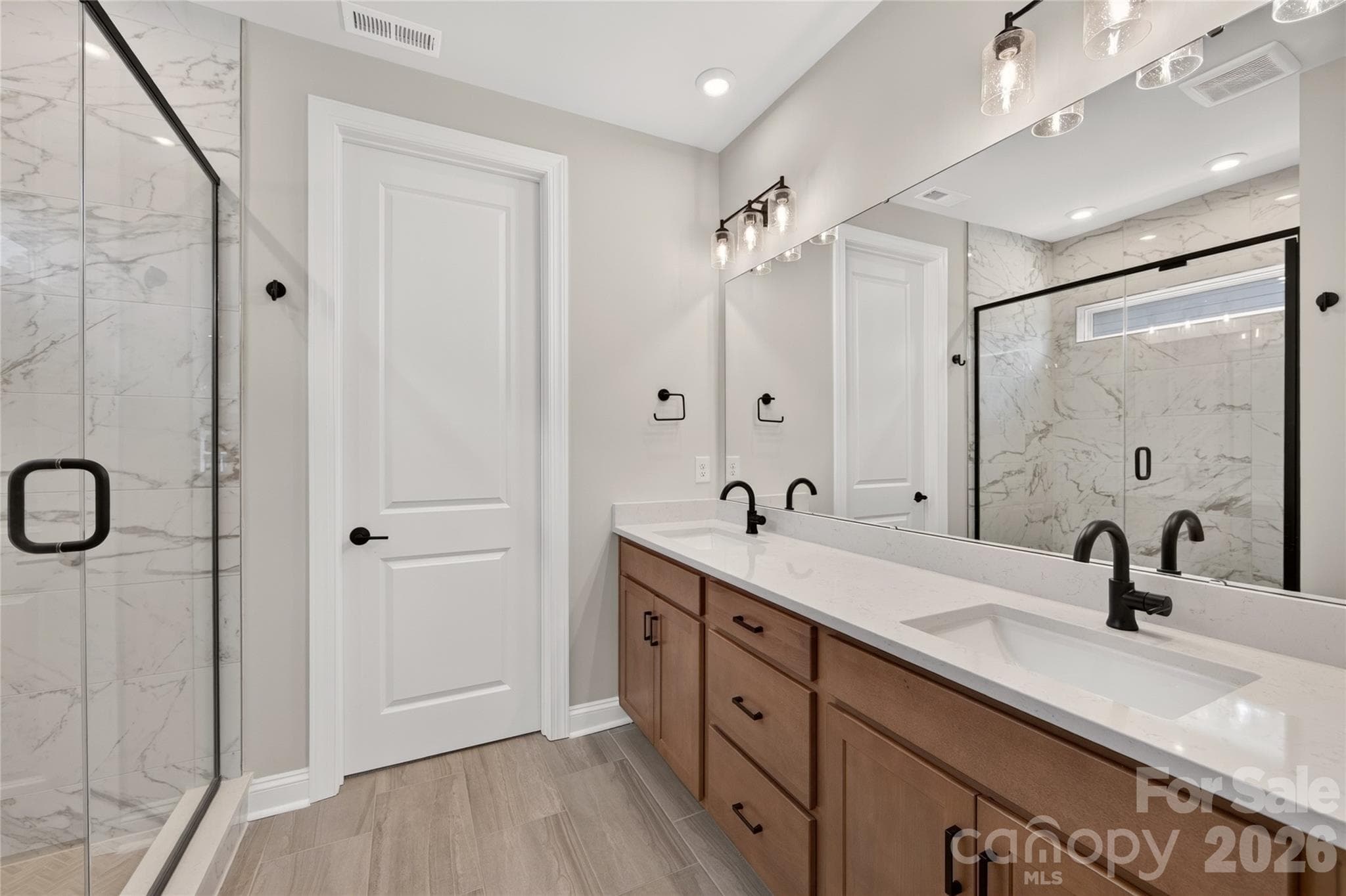 Full bath with stylish finishes - 403 Old Town Village Road, Waxhaw