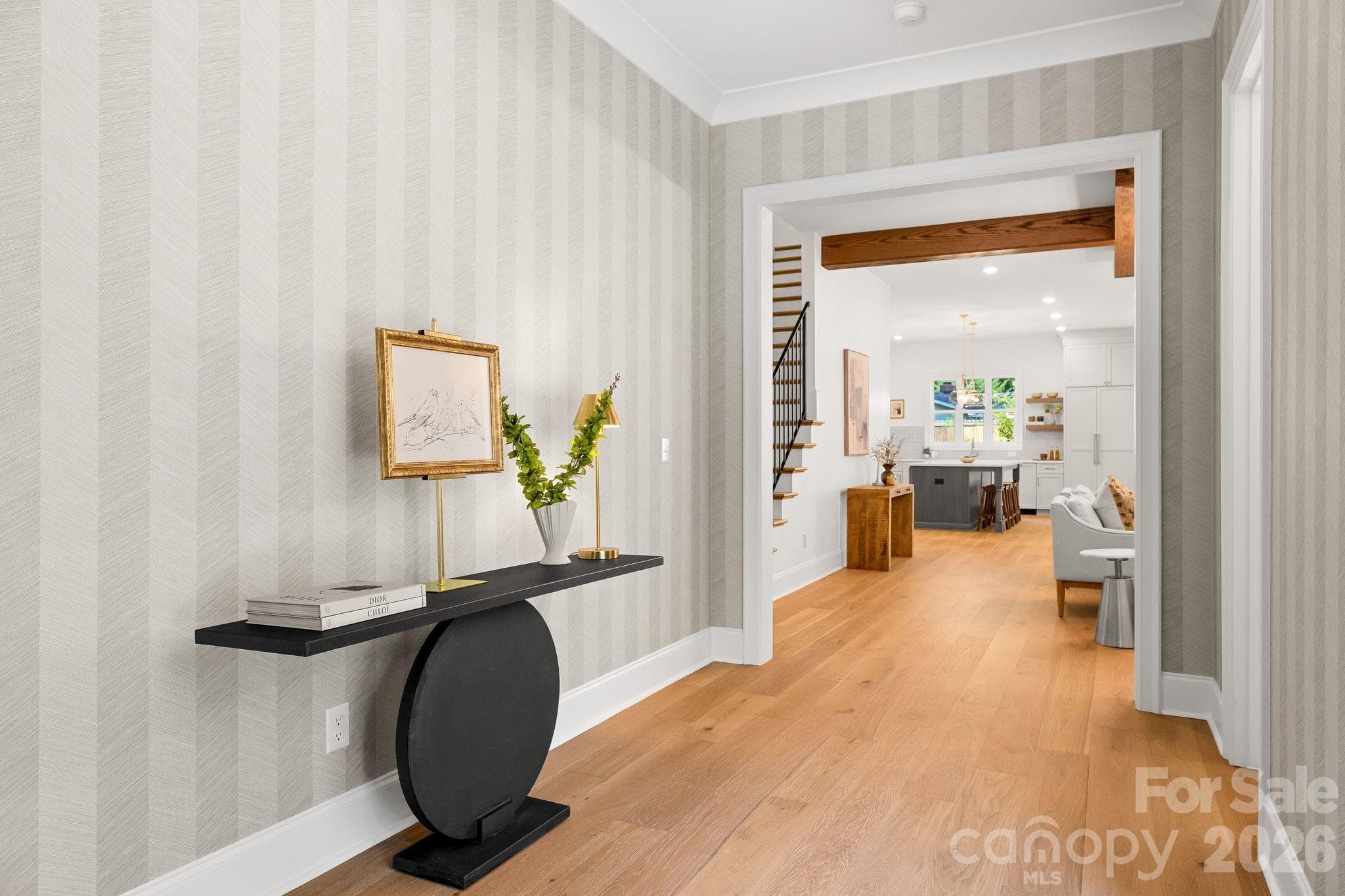 Single Family Residence at 815 Manhasset Road, Charlotte, photo 3 of 48