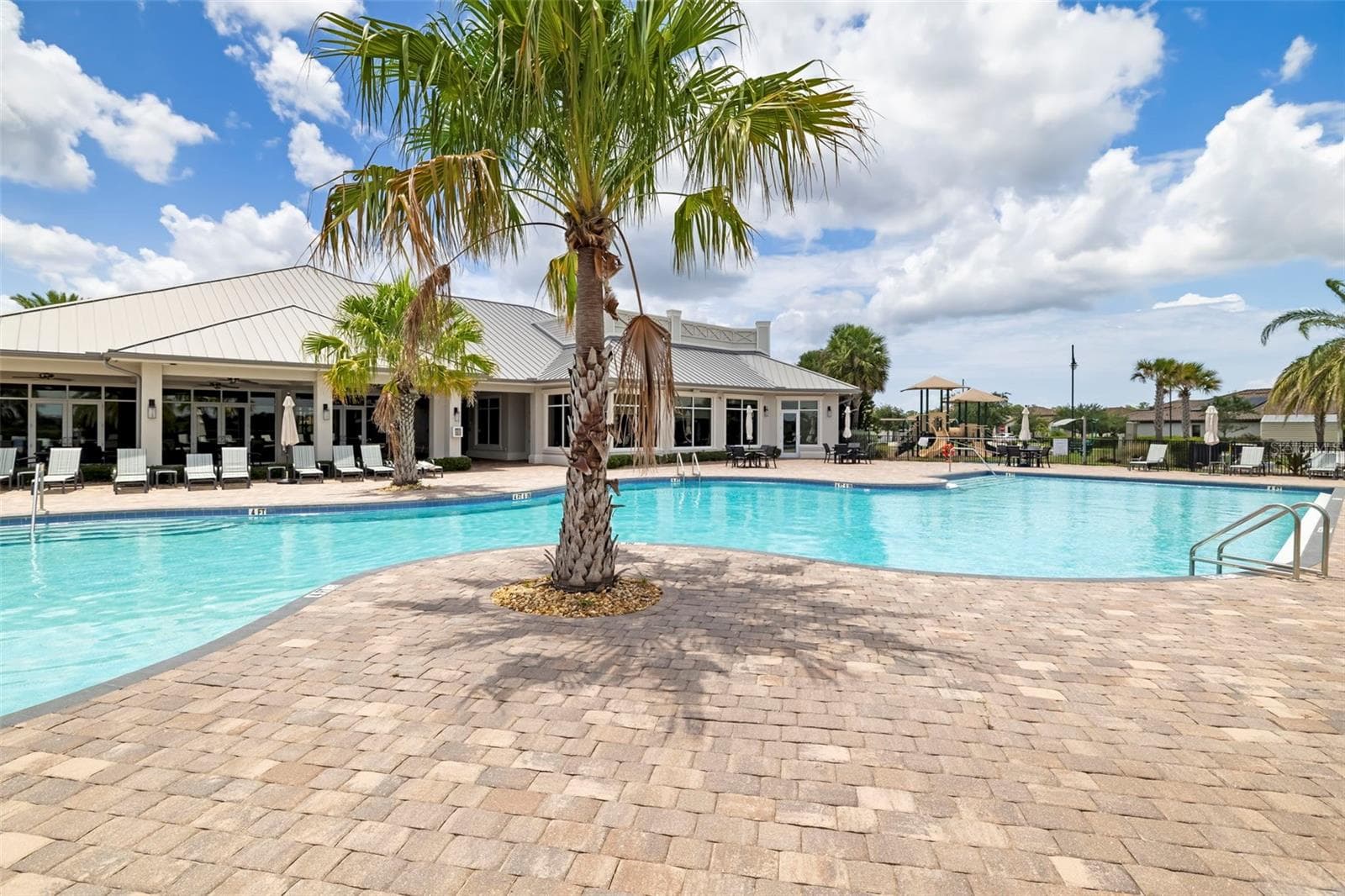 Community Pool - 17927 POLO TRL, BRADENTON