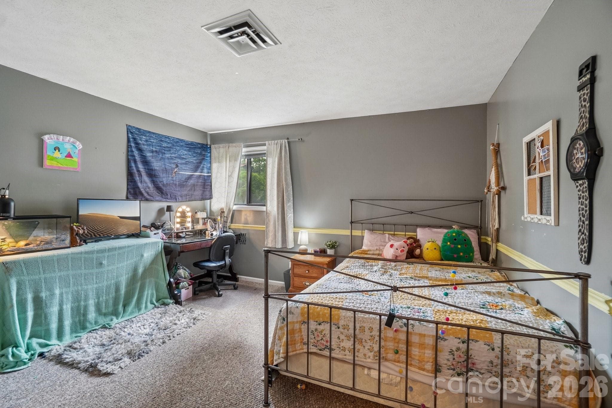 Condominium at 210 Juniper Lane, Hendersonville, photo 23 of 38