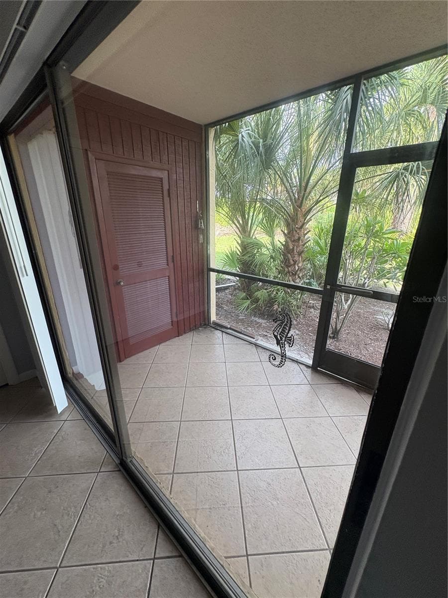 Condominium at 9 QUAILS RUN BLVD #3, ENGLEWOOD, photo 32 of 36
