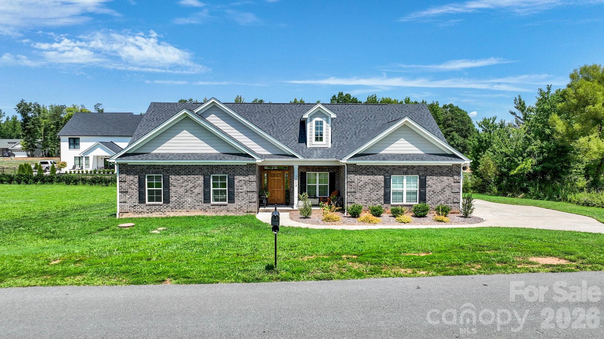3013 Isle Lane