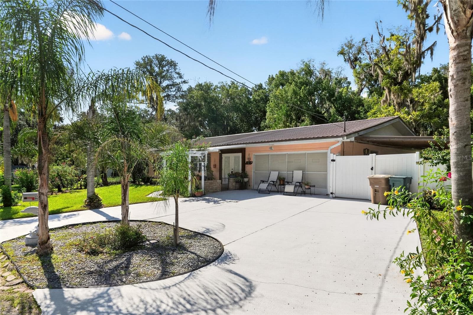 Single Family Residence at 2840 SE 2ND ST, OCALA, photo 7 of 73