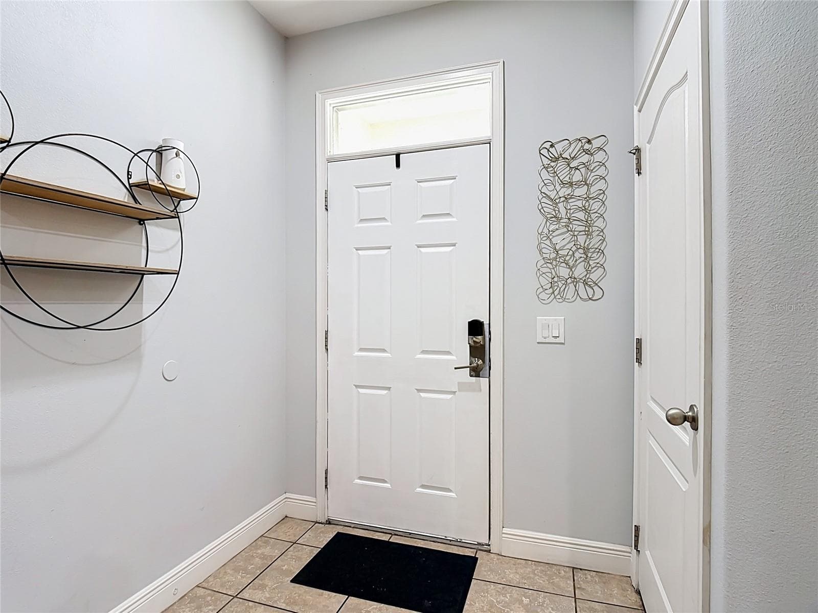 Townhouse at 8223 ROSEVILLE RD, DAVENPORT, photo 16 of 50