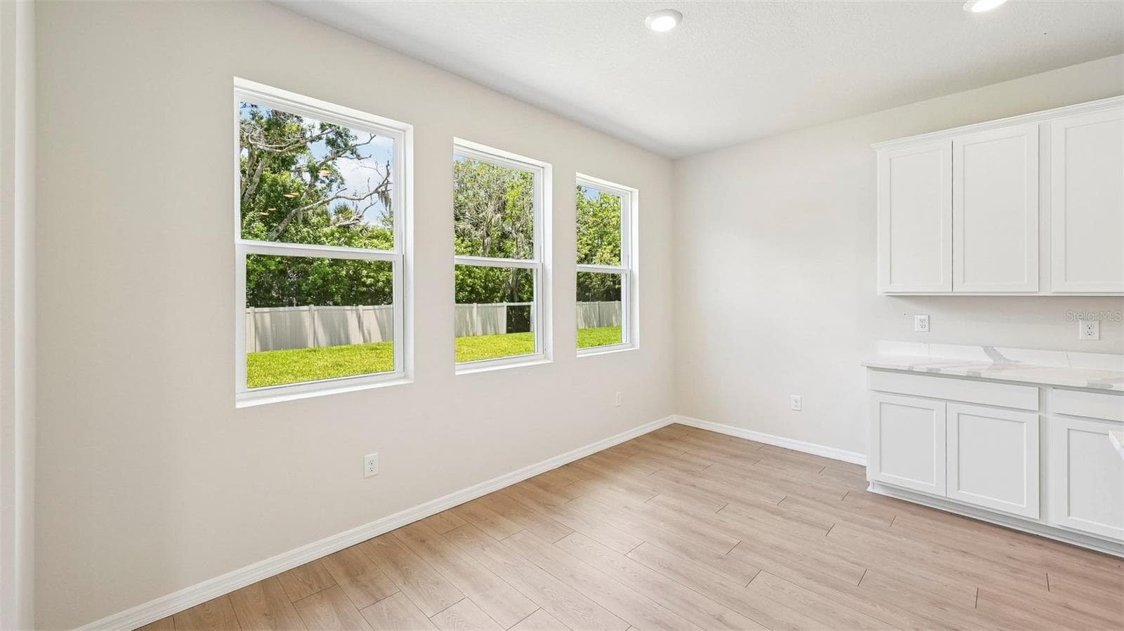 Single Family Residence at 10437 WOODLAND GARDEN WAY, PARRISH, photo 7 of 51