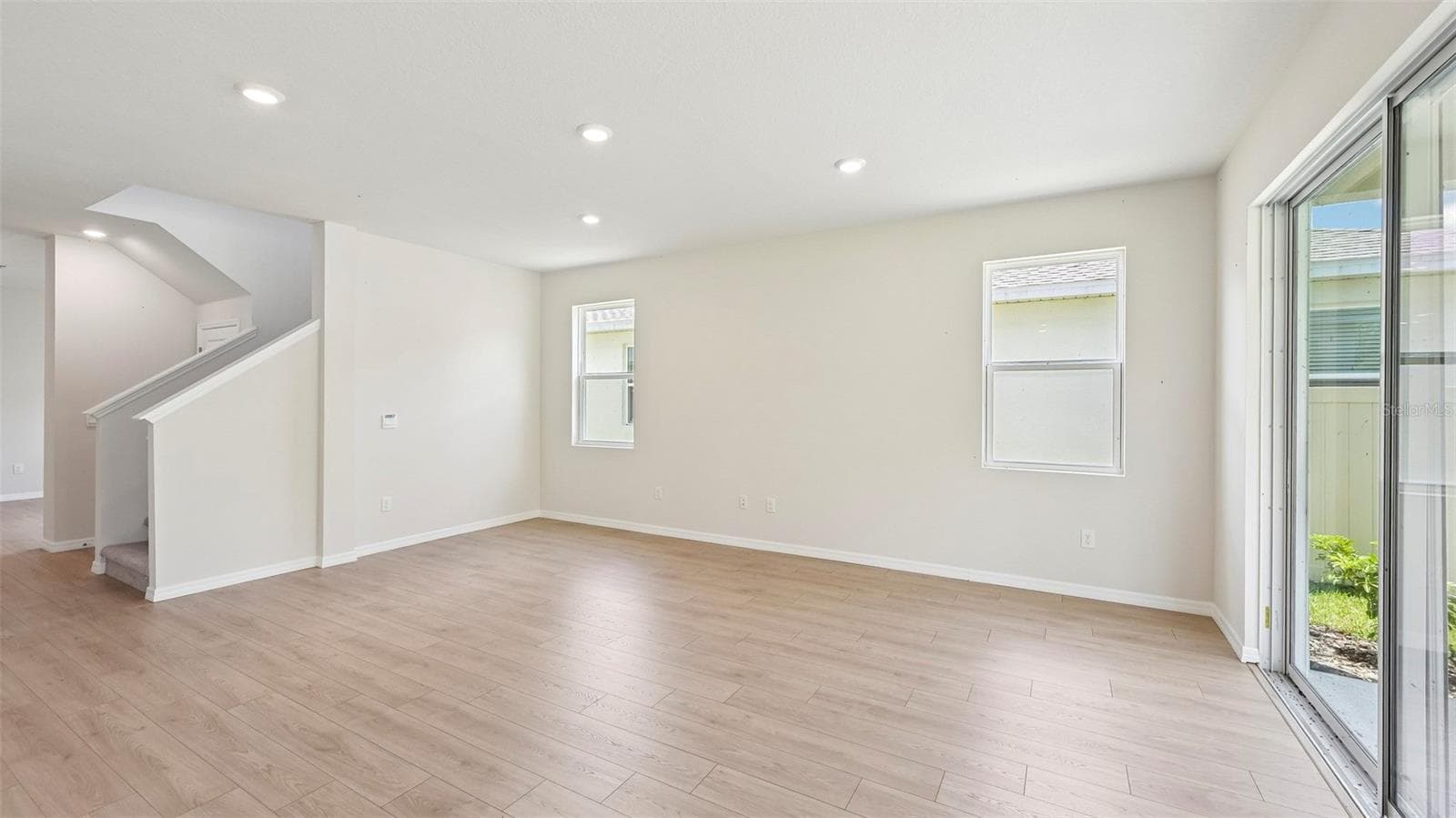 Single Family Residence at 10437 WOODLAND GARDEN WAY, PARRISH, photo 10 of 51