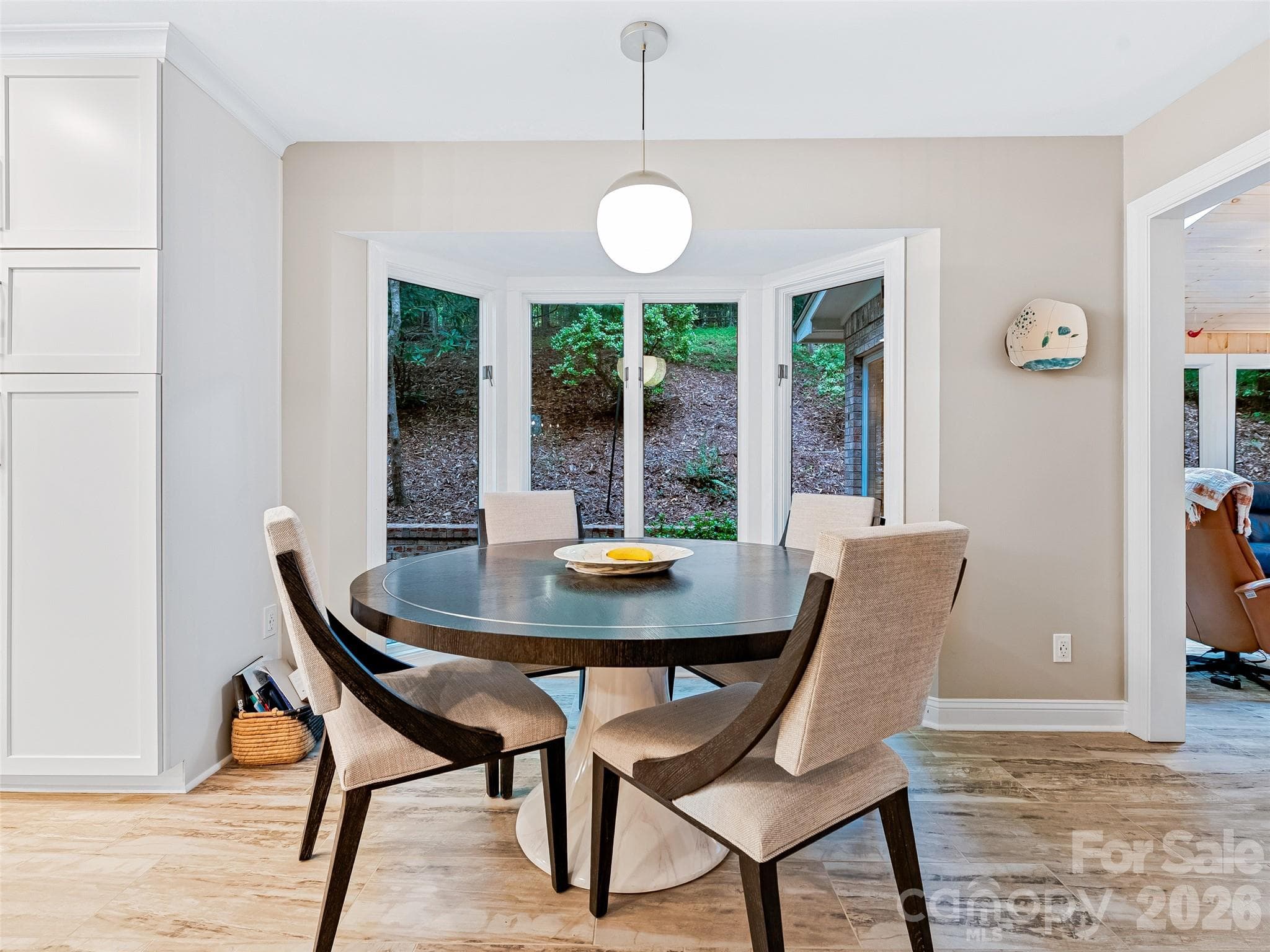 Single Family Residence at 105 Galloway Drive, Asheville, photo 18 of 47