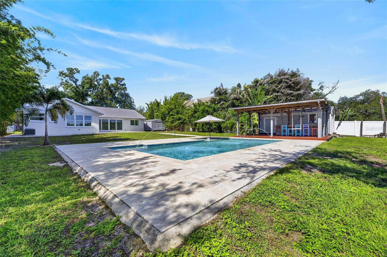 Single Family Residence at 6712 MYRNA DR, TAMPA, photo 4 of 89