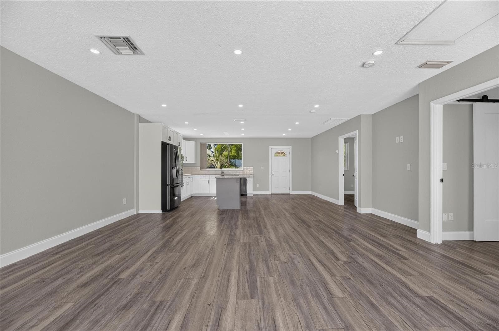 Single Family Residence at 6712 MYRNA DR, TAMPA, photo 26 of 89