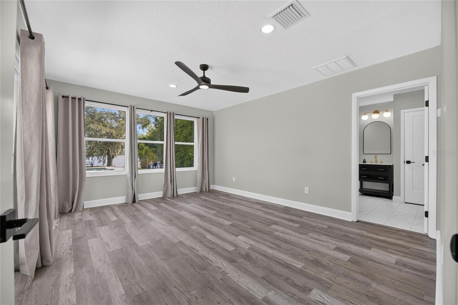 Single Family Residence at 6712 MYRNA DR, TAMPA, photo 30 of 89