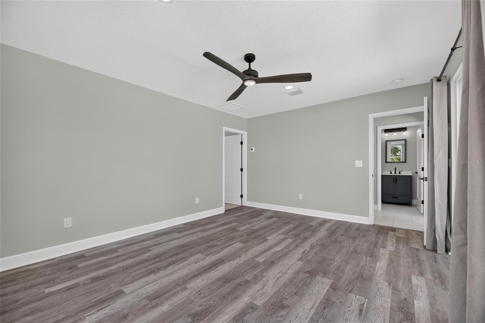 Single Family Residence at 6712 MYRNA DR, TAMPA, photo 31 of 89