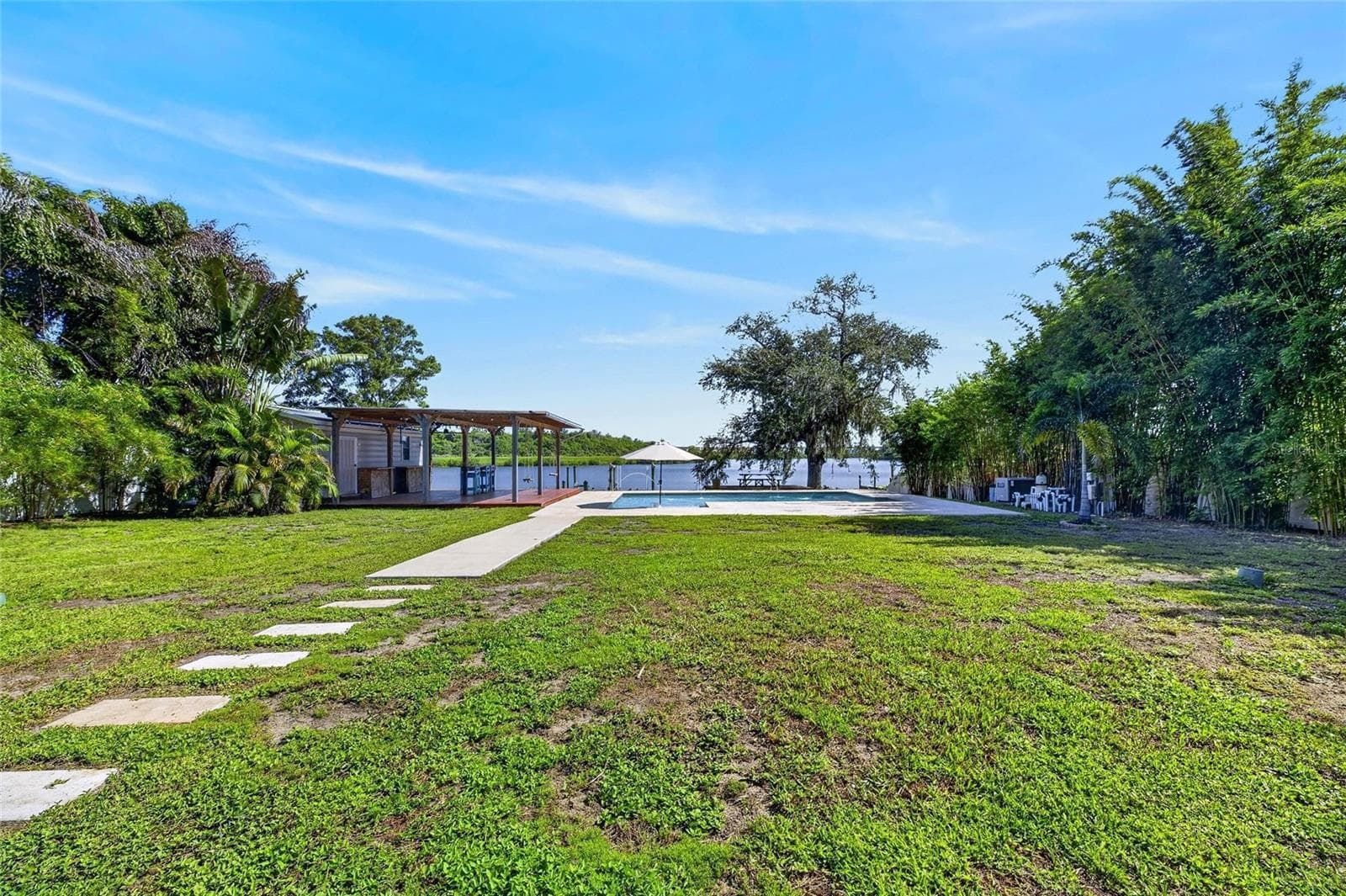 Single Family Residence at 6712 MYRNA DR, TAMPA, photo 68 of 89