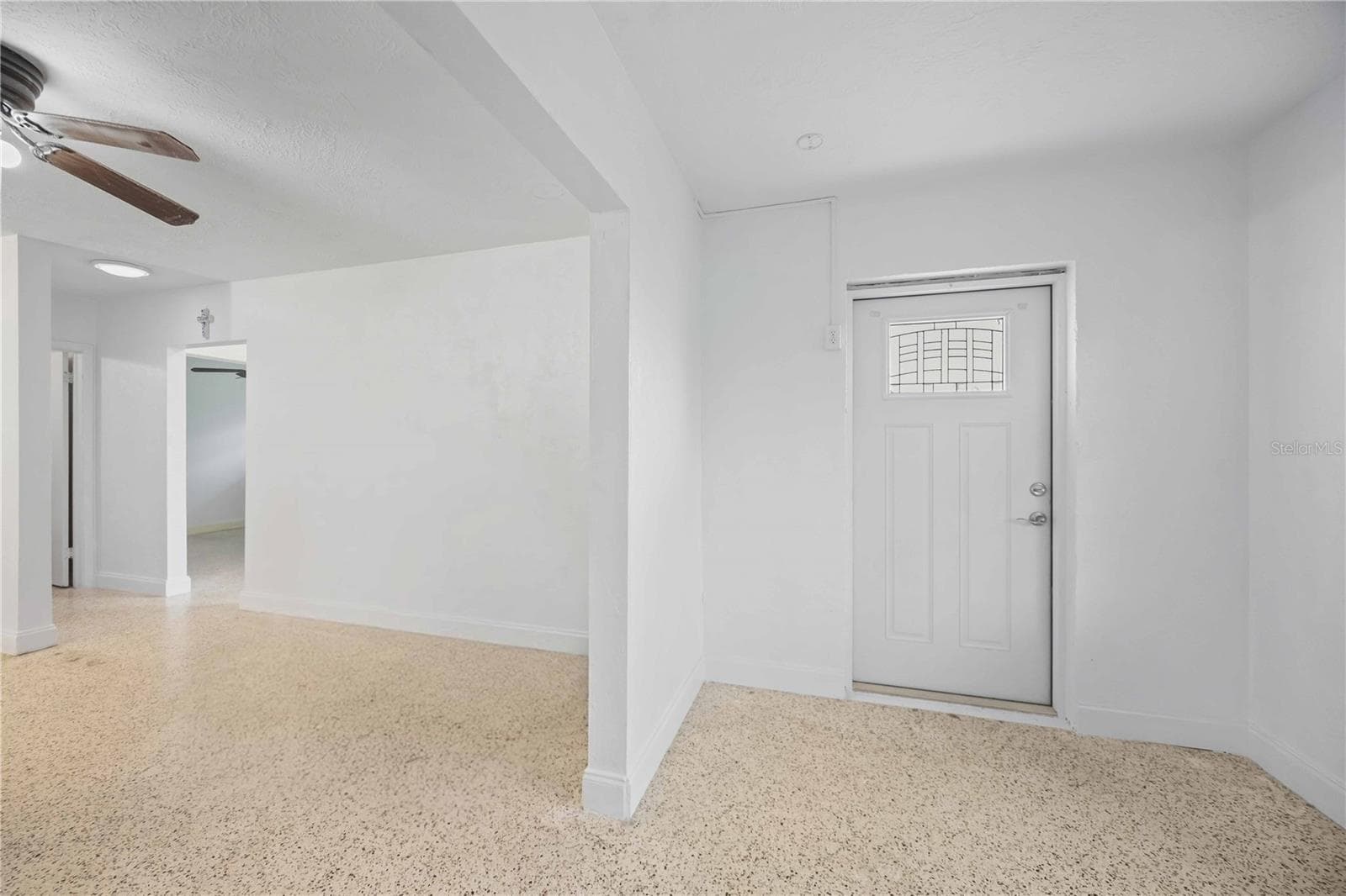 Single Family Residence at 1909 BUCCANEER DR, SARASOTA, photo 8 of 43