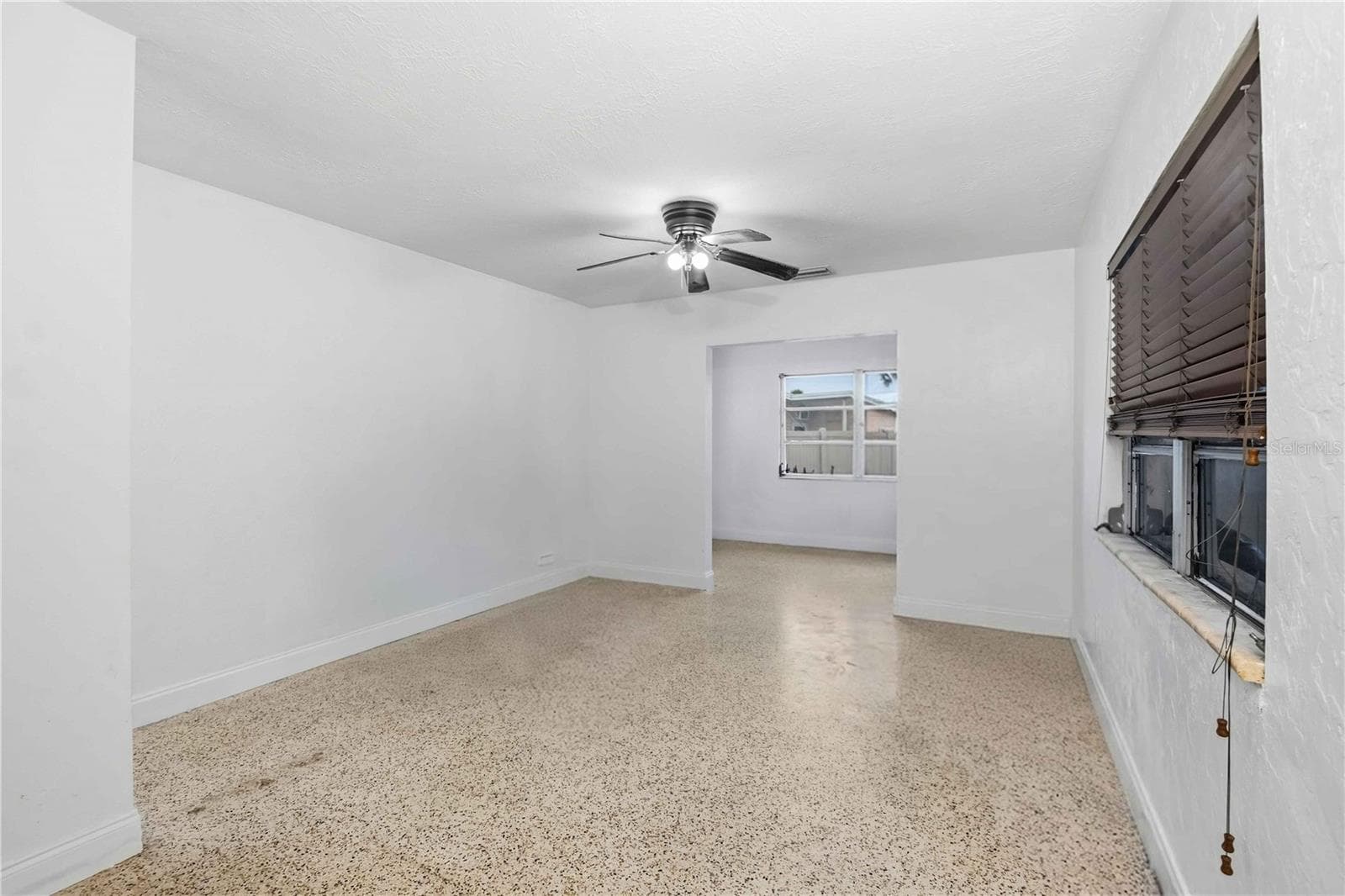 Single Family Residence at 1909 BUCCANEER DR, SARASOTA, photo 10 of 43