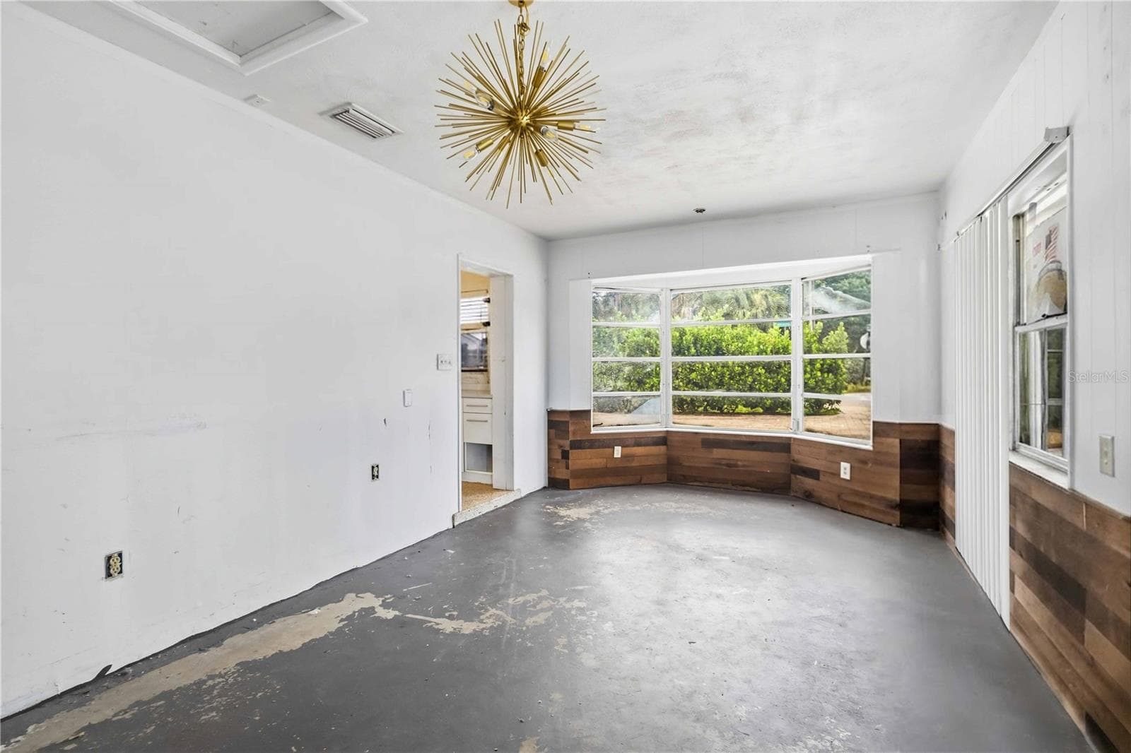 Bonus room - 1909 BUCCANEER DR, SARASOTA