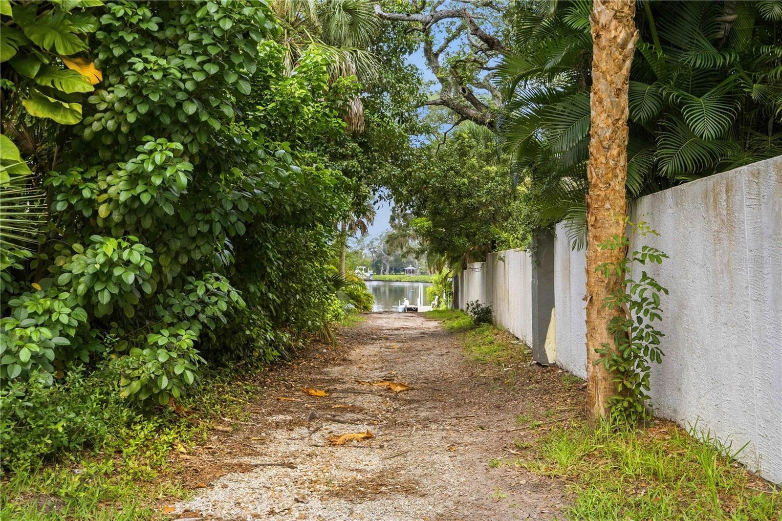 Private community boat ramp - 1909 BUCCANEER DR, SARASOTA