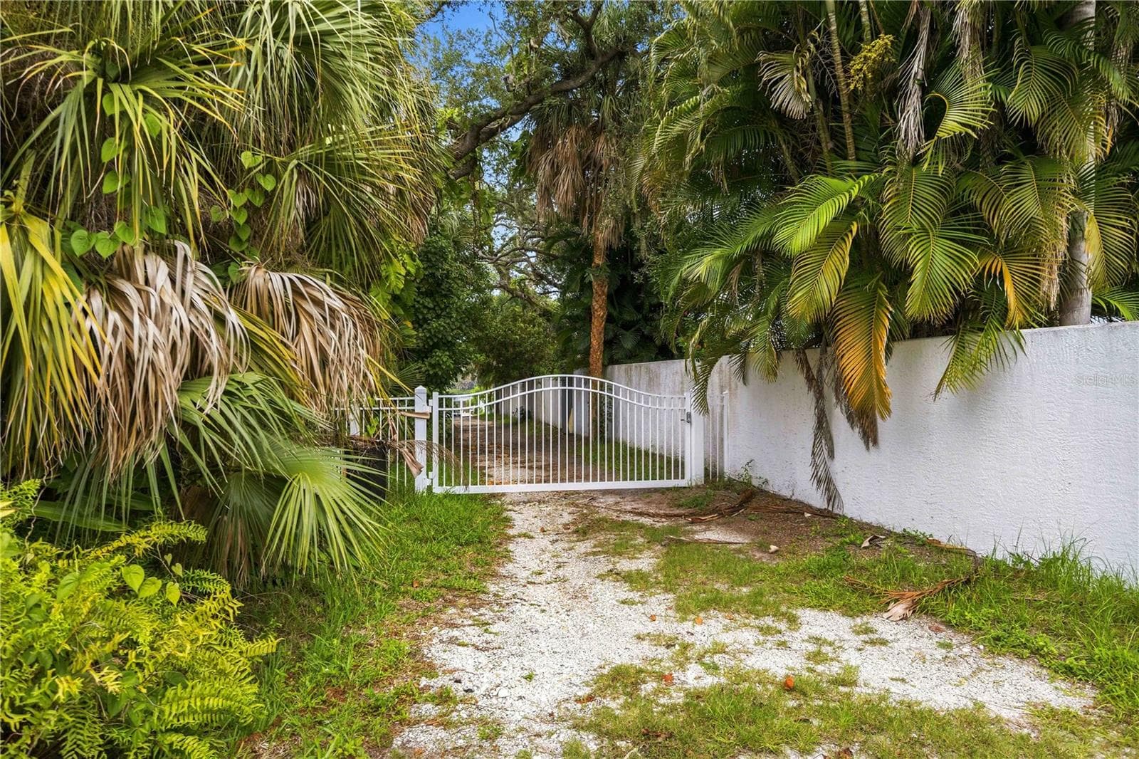 Gated private community boat ramp - 1909 BUCCANEER DR, SARASOTA
