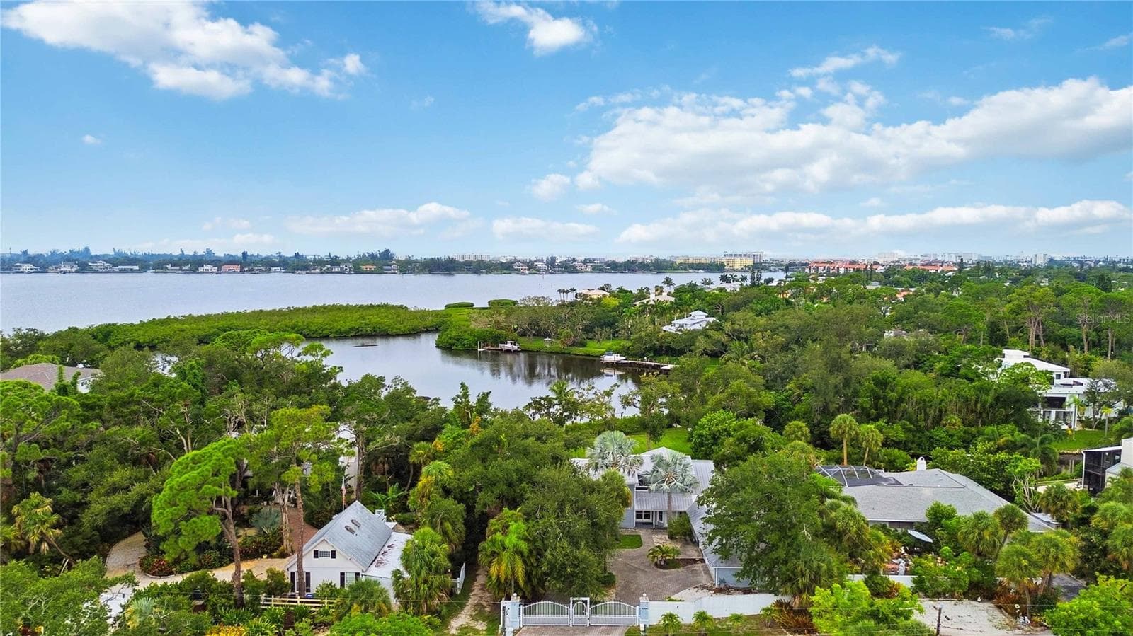 Single Family Residence at 1909 BUCCANEER DR, SARASOTA, photo 34 of 43