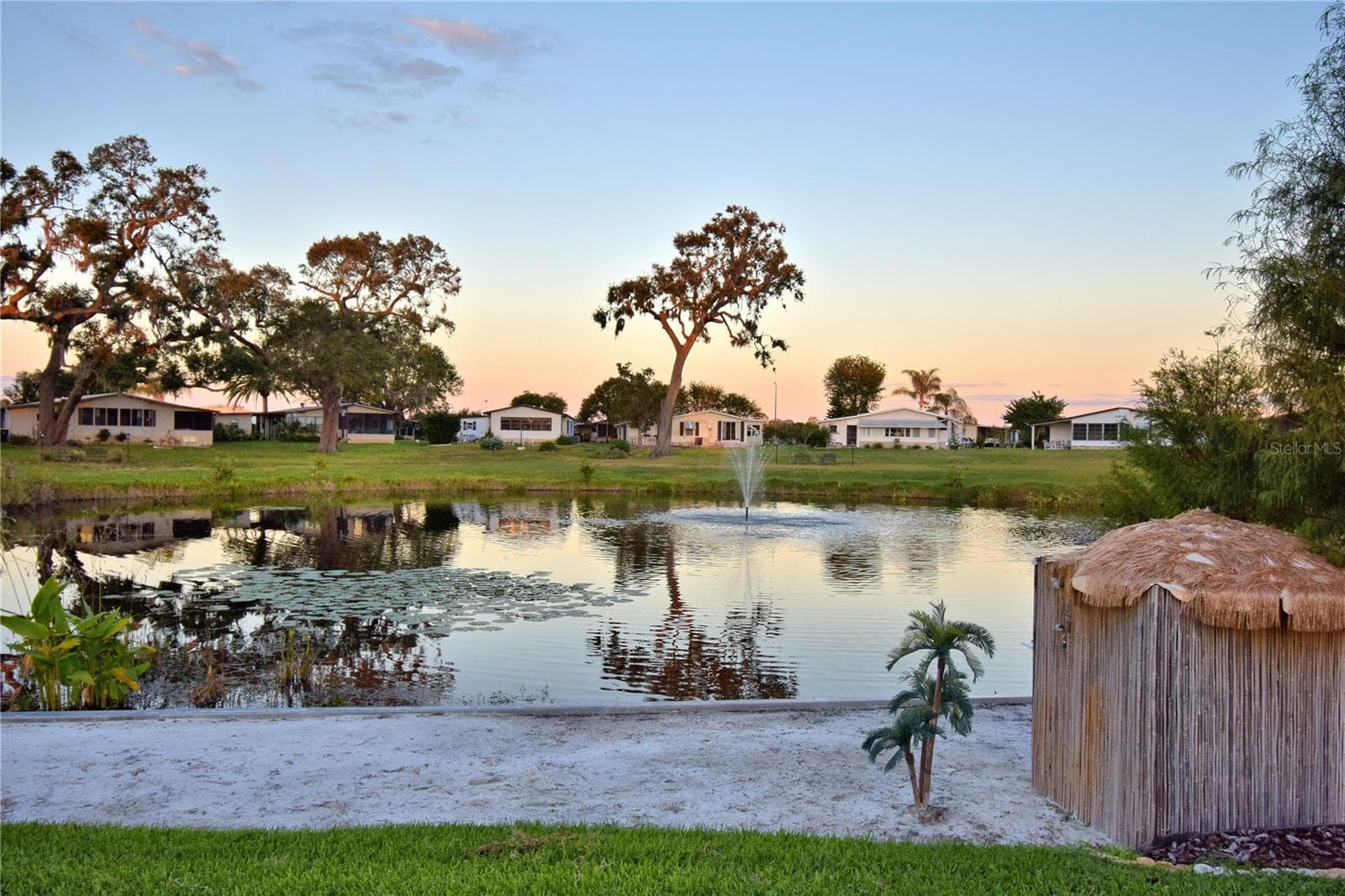 Manufactured Home at 6086 SOUTHERN OAKS DR, WINTER HAVEN, photo 65 of 66