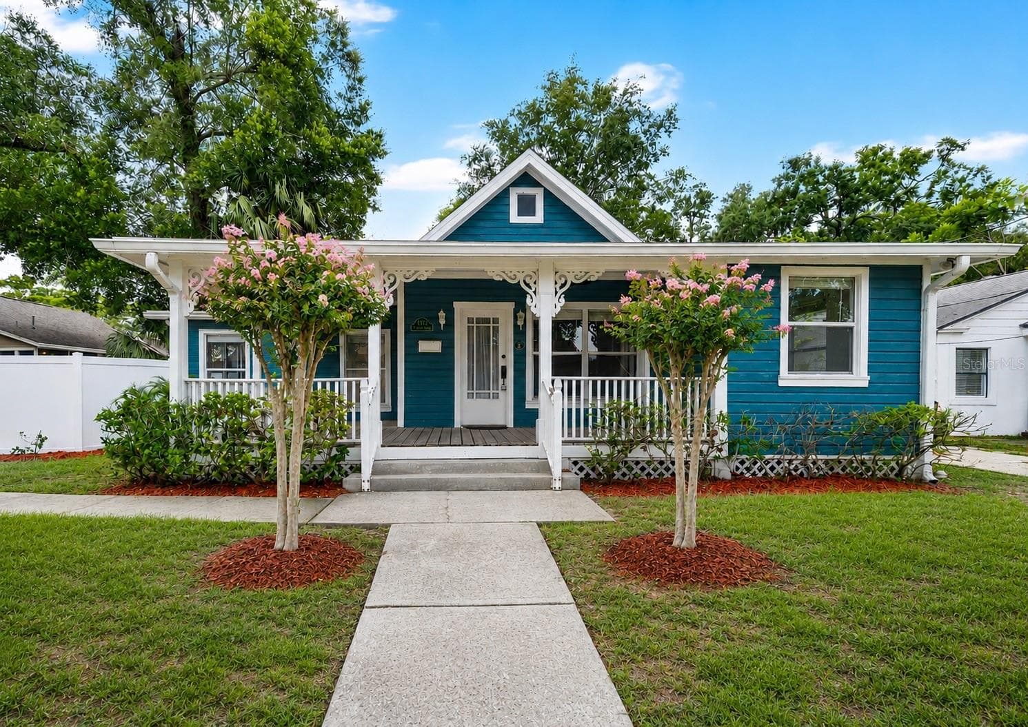 Single Family Residence at 1512 OREGON ST, ORLANDO, photo 2 of 50