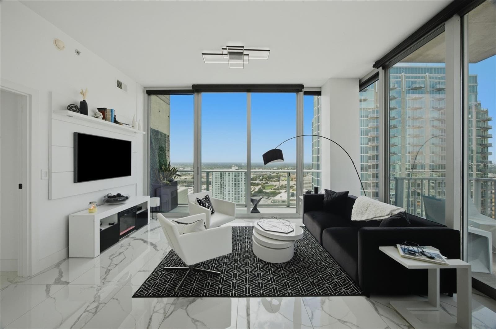 Condominium at 777 N ASHLEY DR #2613, TAMPA, photo 3 of 63
