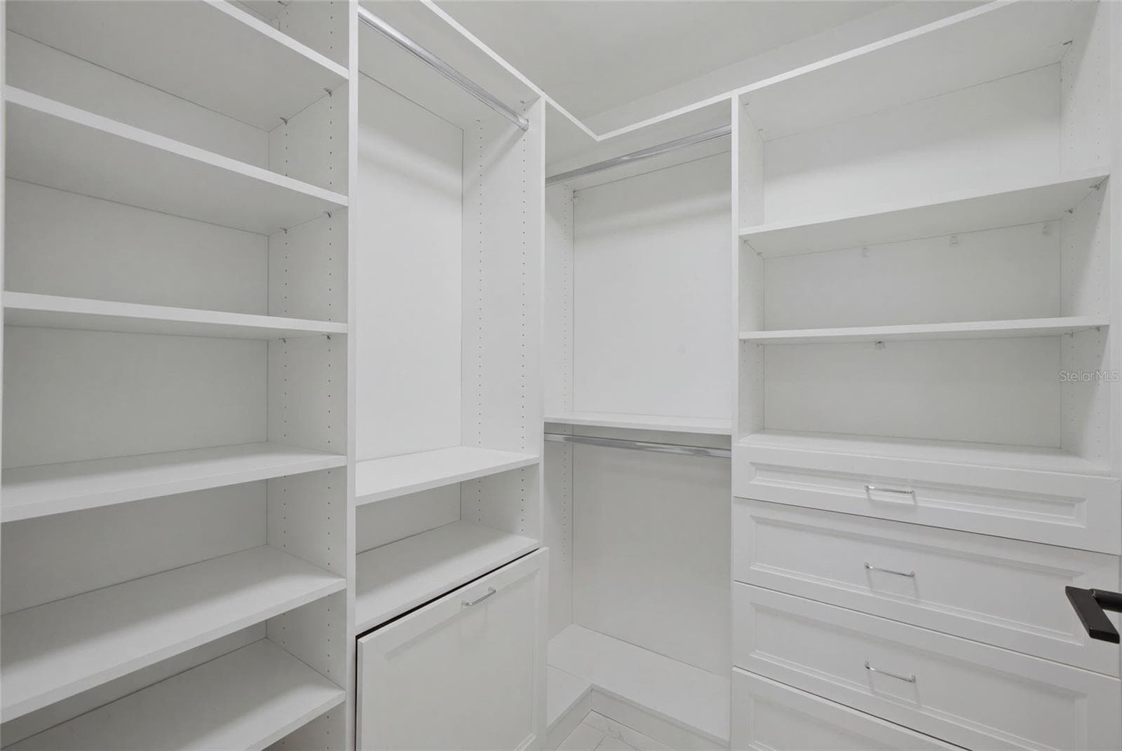Condominium at 777 N ASHLEY DR #2613, TAMPA, photo 16 of 63