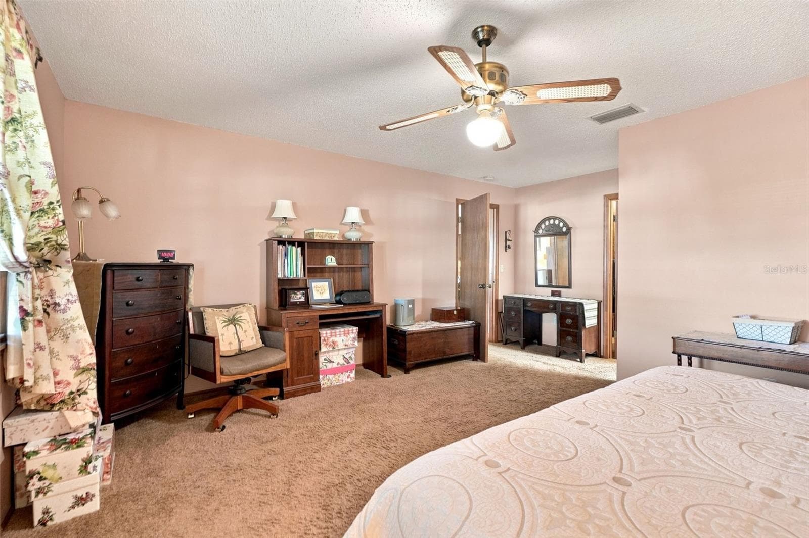 Single Family Residence at 617 MEHLENBACHER RD, LARGO, photo 19 of 35