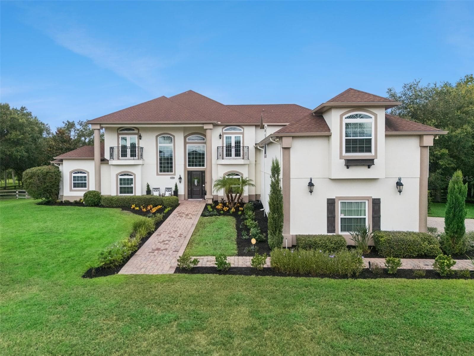 4282 MCKINNON RD
