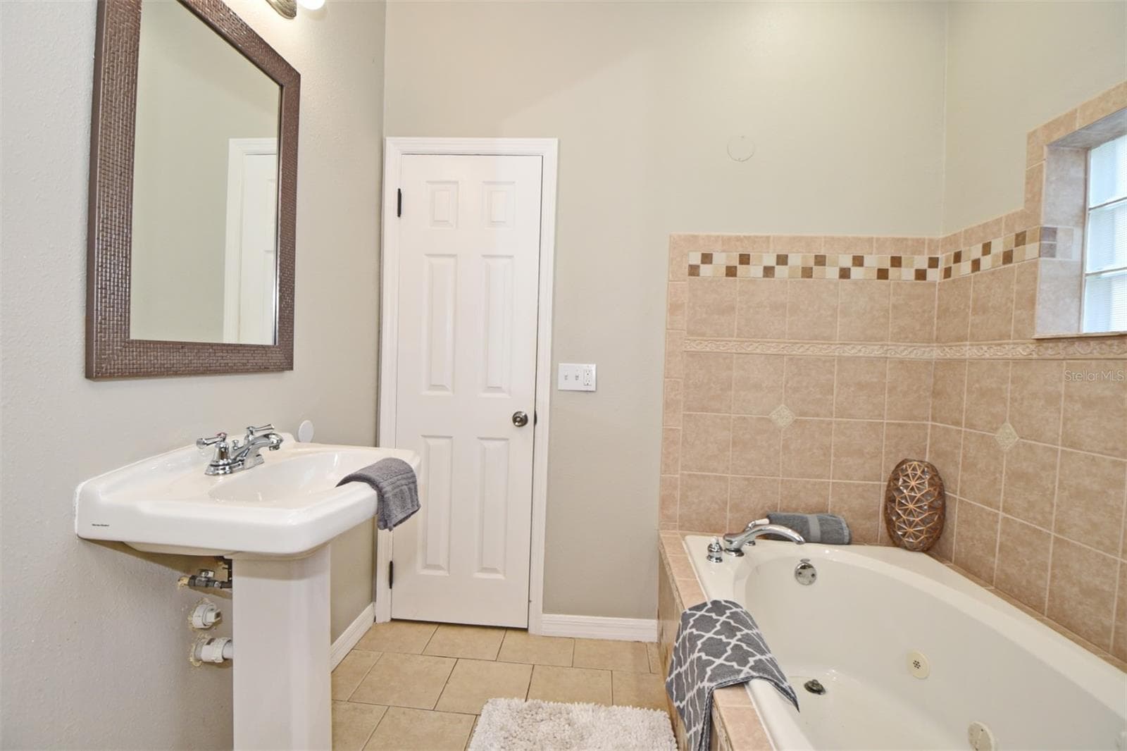 Single Family Residence at 1792 PAM CIR, BELLE ISLE, photo 36 of 54