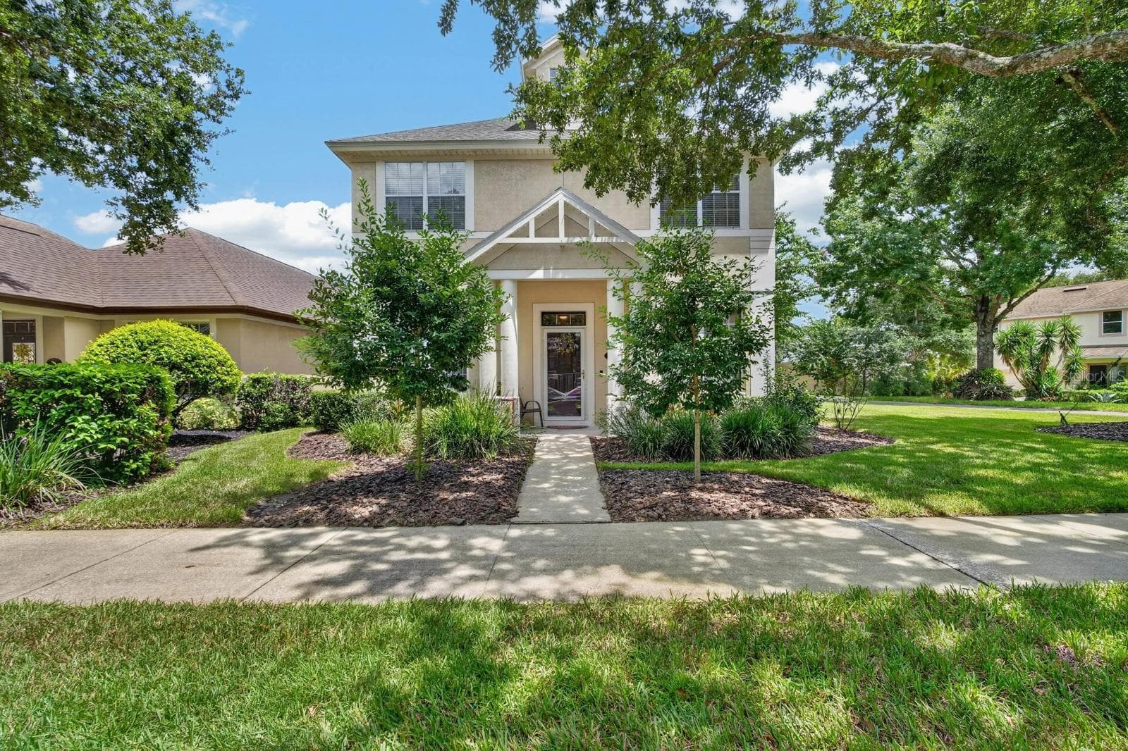 239 W TARRINGTON DR