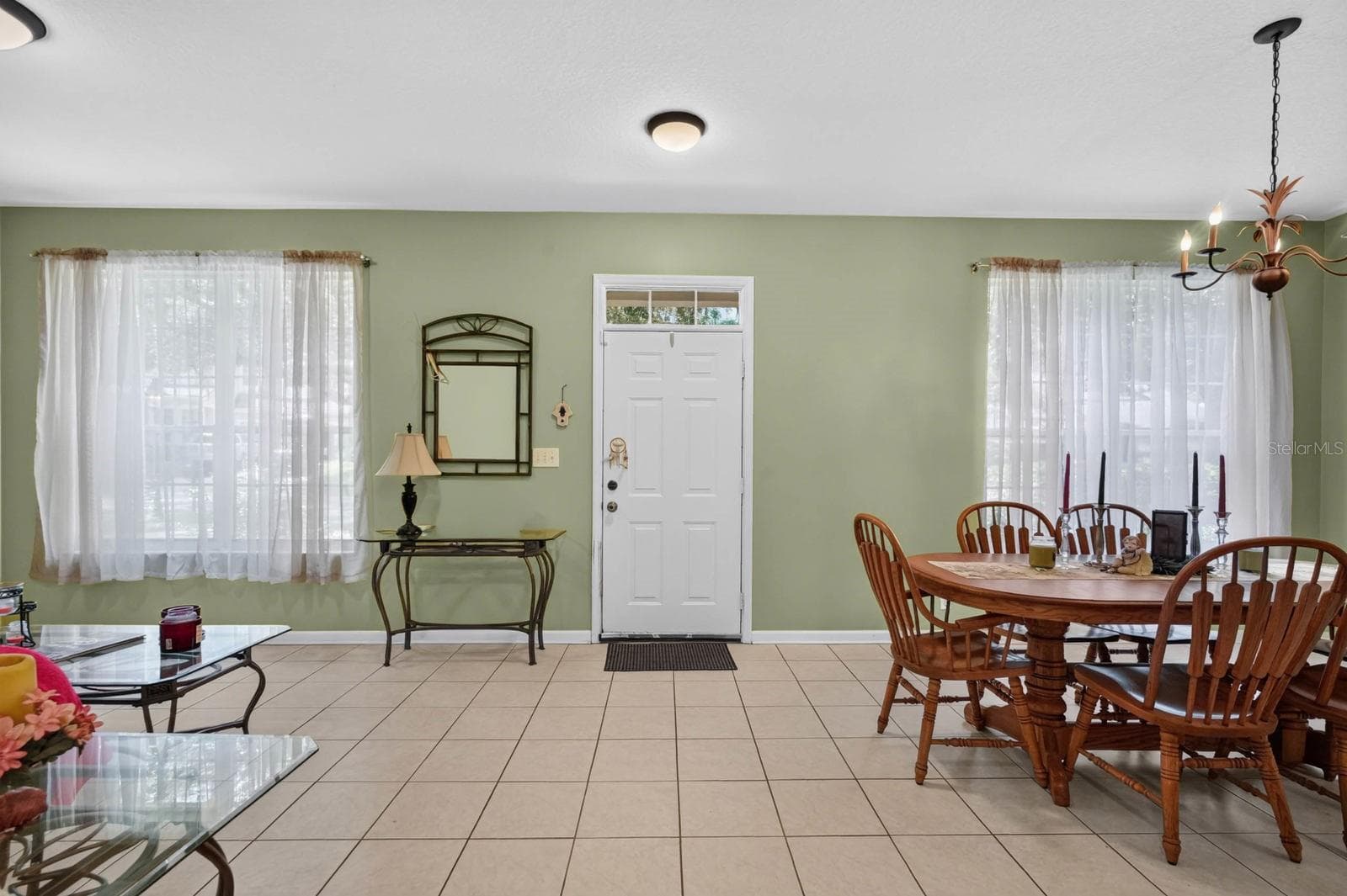 Single Family Residence at 239 W TARRINGTON DR, DELAND, photo 6 of 52