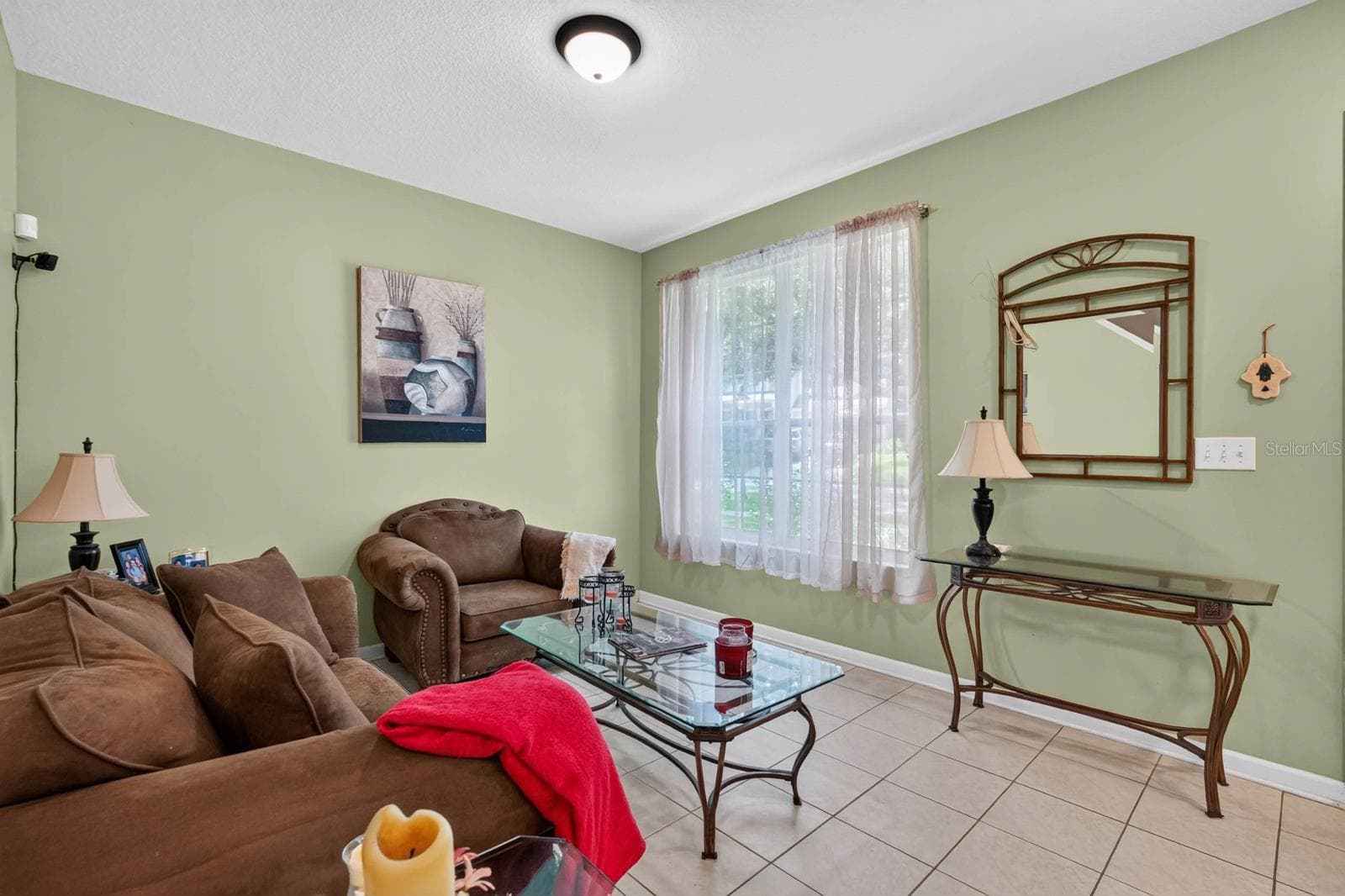 Single Family Residence at 239 W TARRINGTON DR, DELAND, photo 8 of 52