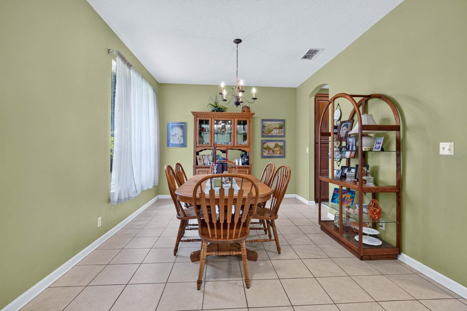 Single Family Residence at 239 W TARRINGTON DR, DELAND, photo 11 of 52