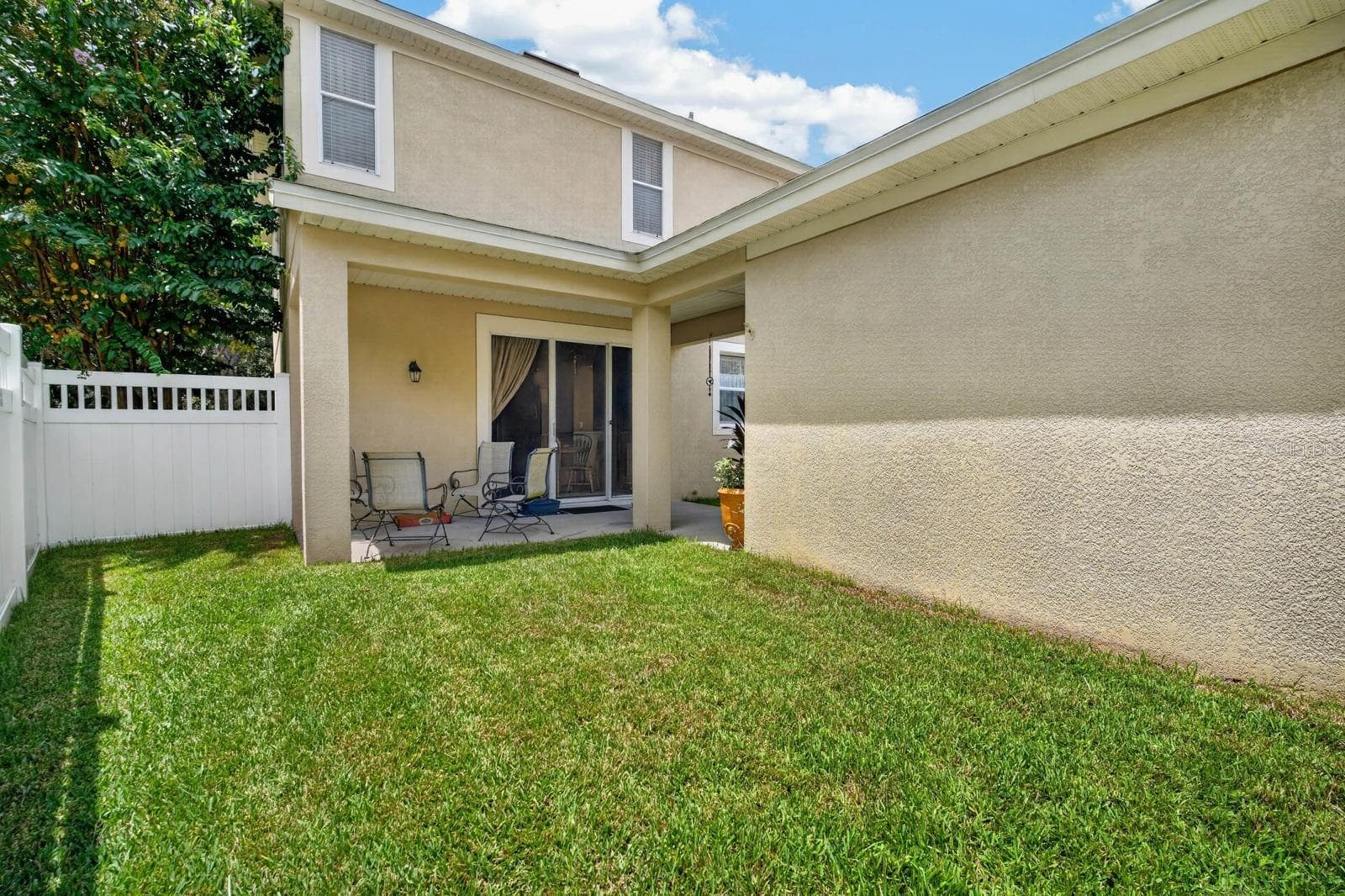 Single Family Residence at 239 W TARRINGTON DR, DELAND, photo 37 of 52