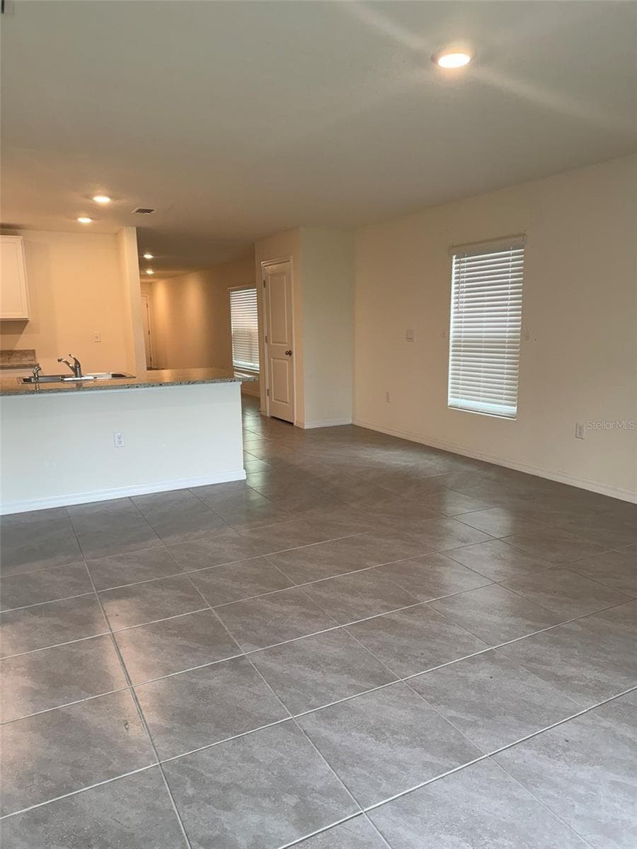 Single Family Residence at 1663 HAZY SEA DR, PLANT CITY, photo 18 of 33