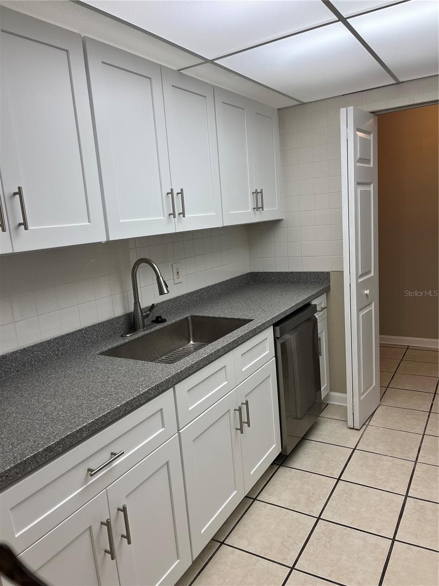 Villa at 1308 13TH CIR SE, LARGO, photo 9 of 41