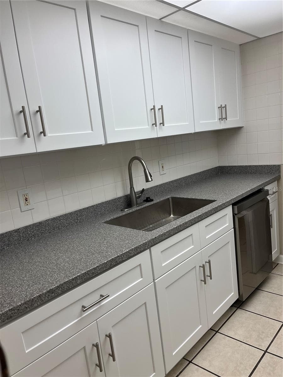 Villa at 1308 13TH CIR SE, LARGO, photo 10 of 41