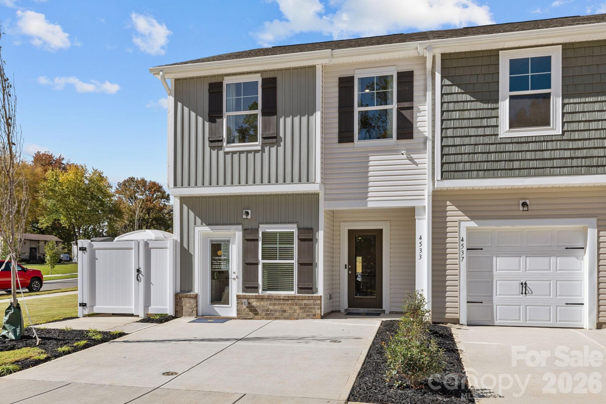 Townhouse at 4611 Green Drake Drive, Charlotte, photo 2 of 43