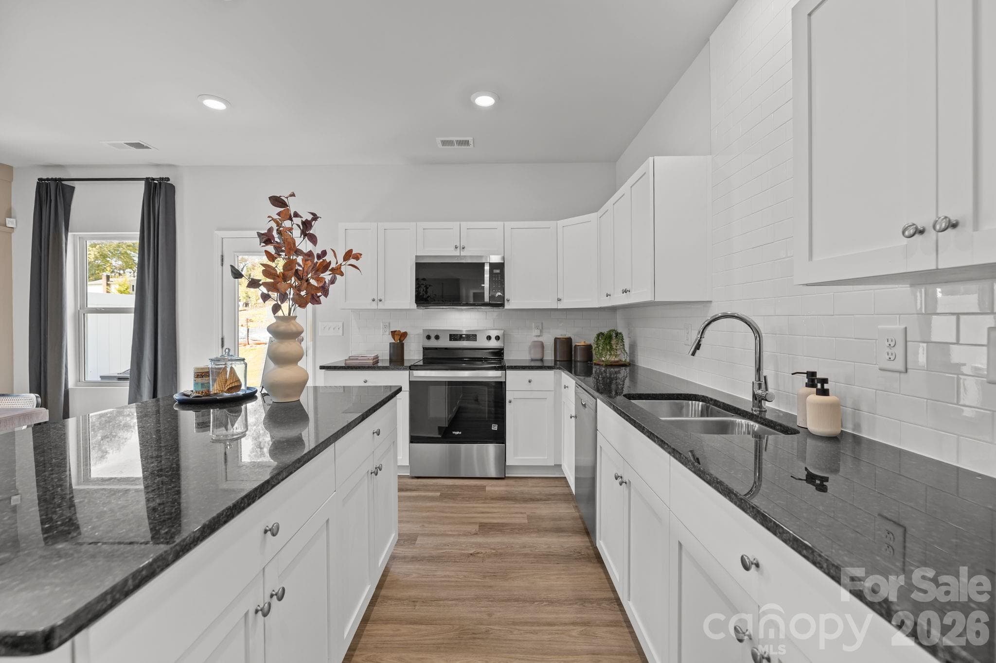 Townhouse at 4611 Green Drake Drive, Charlotte, photo 11 of 43