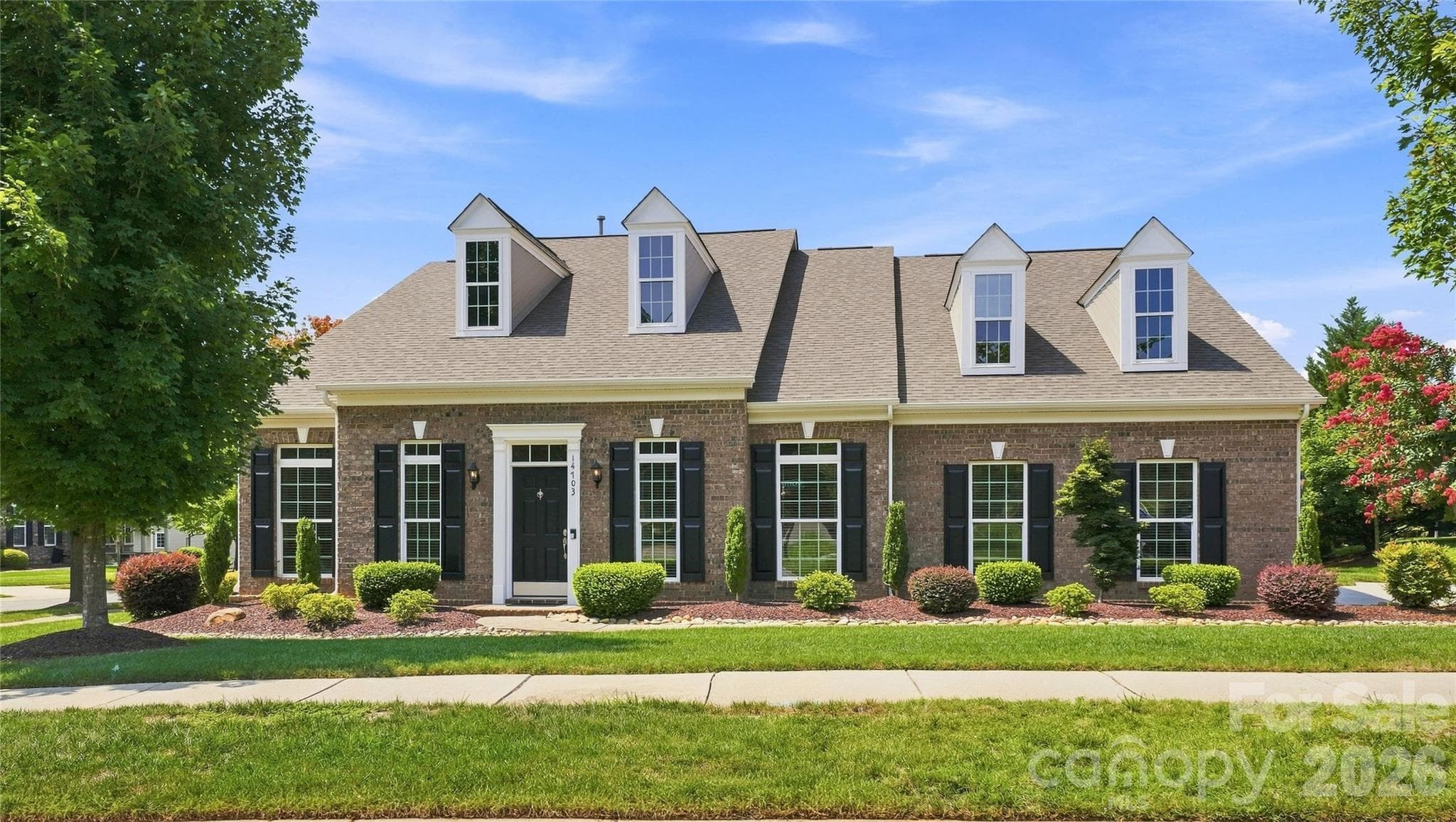Single Family Residence at 14703 Long Iron Drive, Huntersville, photo 2 of 44