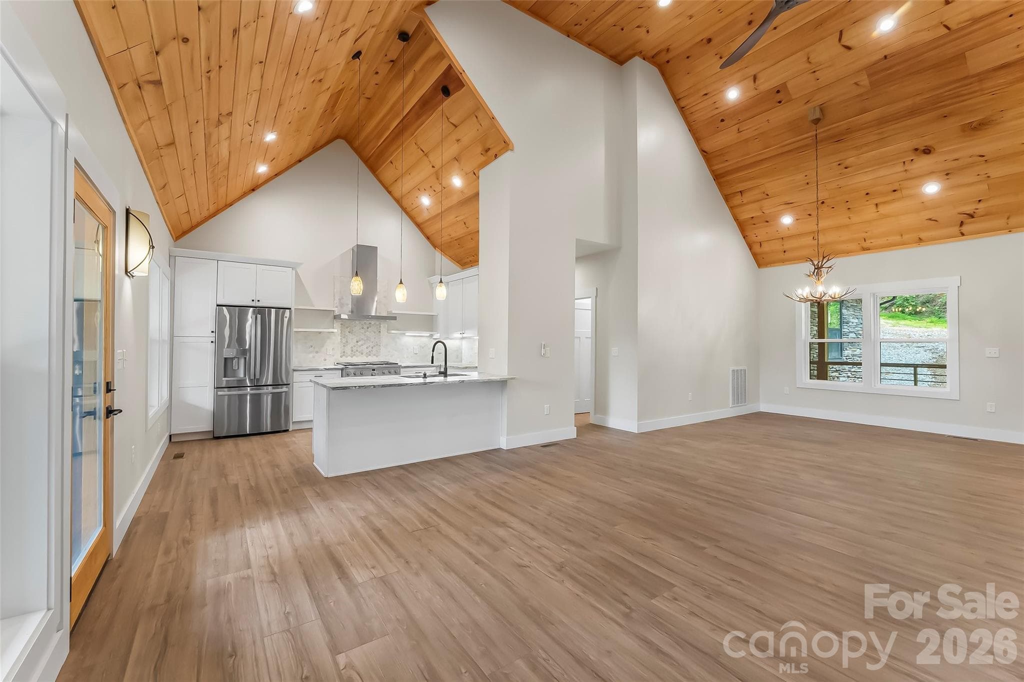 Single Family Residence at 44 Valley View Drive, Marion, photo 16 of 41
