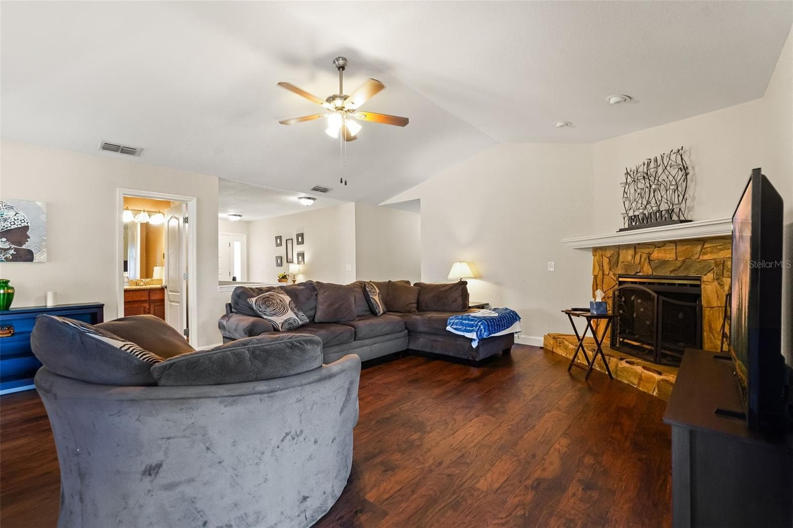 Single Family Residence at 1922 MATTHEW CT, LAKELAND, photo 5 of 23