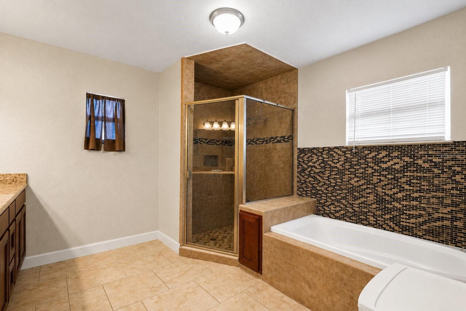 Single Family Residence at 1922 MATTHEW CT, LAKELAND, photo 15 of 23