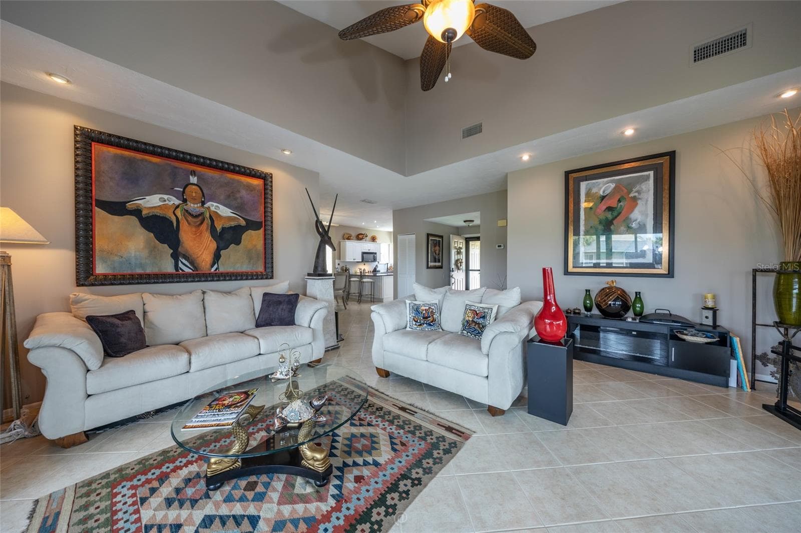 Living room - 11 MAGNOLIA DR S #11, ORMOND BEACH