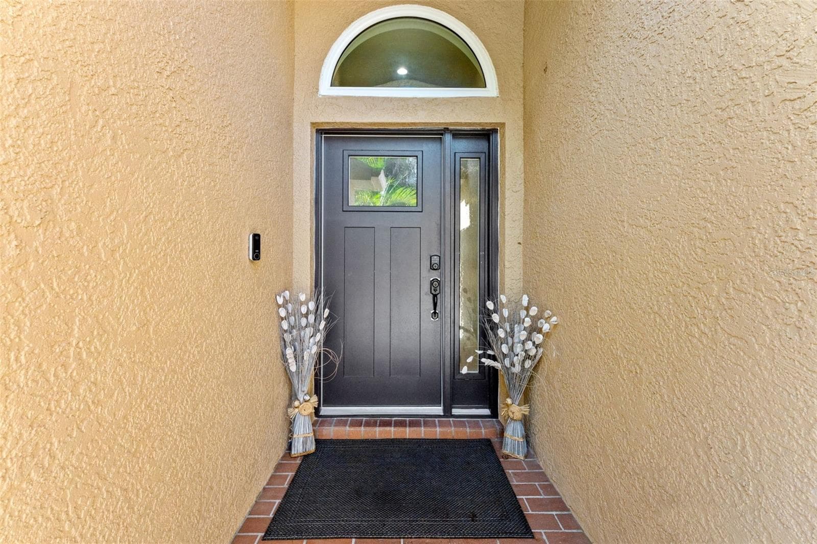 Single Family Residence at 18843 MAISONS DR, LUTZ, photo 6 of 50